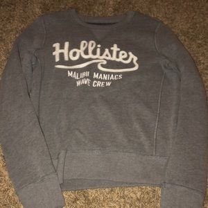 Hollister long sleeve sweatshirt